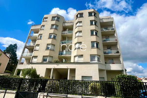 Appartement 2 Pièces avec Balcon + parking