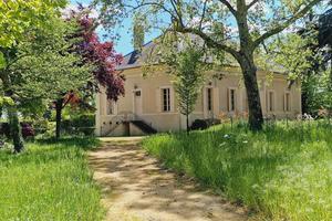 Fabuleux manoir avec maison d'amis et deux granges