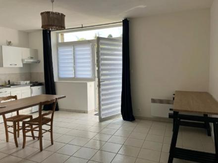 Studio 1 pièce 28 m²