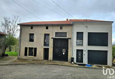 Maison 8 pièces 254 m²