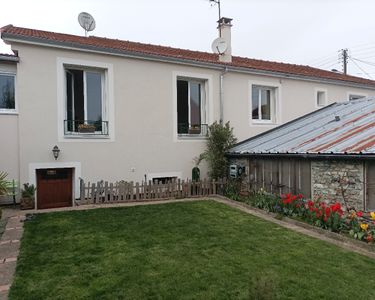 Maison avec beaucoup de charme gardant l'authenticité de l'ancien