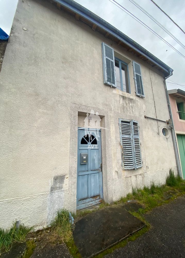 MAISON DE VILLAGE 70m2 A RENOVER