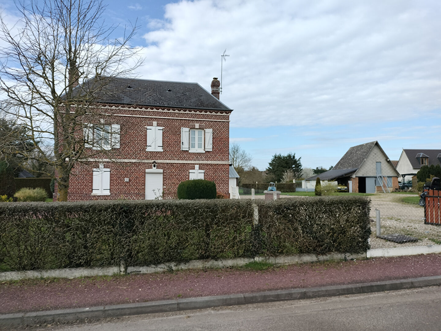 GRAND BOURGTHEROULDE : maison F5 (90 m²) à vendre