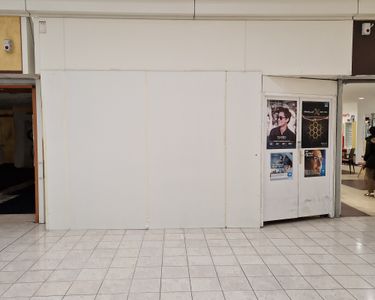 Murs à vendre - Galerie Auchan Perols