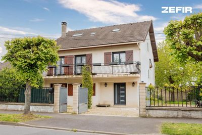 Maison Vente Paray-Vieille-Poste 7p 170m² 530000€