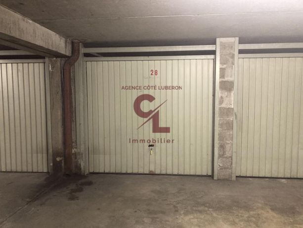 Parking - Garage Location Cavaillon  17m² 90€