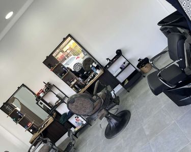 Salon de coiffure /barber