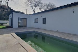 Villa neuve type T5 avec piscine/garage et terrain 630m²