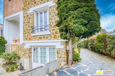 Maison Vente Le Chesnay-Rocquencourt  149m² 1190000€