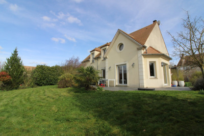 Maison 6 pièces 156 m²