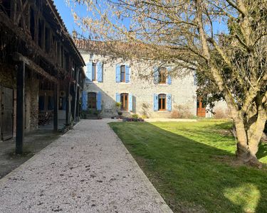 Large Maison de Maitre for sale