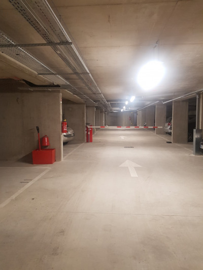 Parking 12 m²