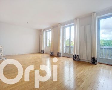 Appartement 4 pièces 97 m² 