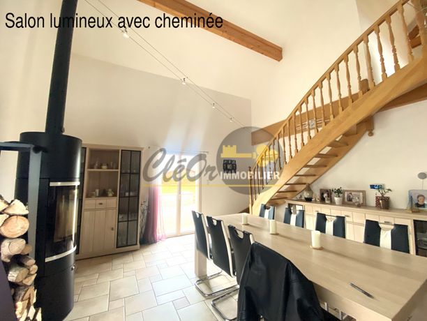 Maison 7 pièces 202 m²