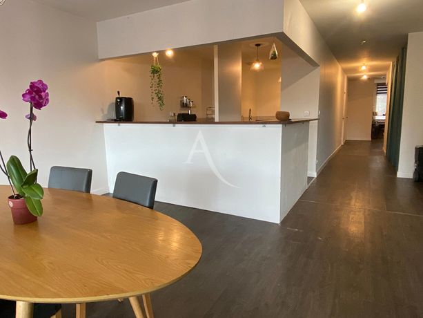 Appartement 5 pièces 188 m²