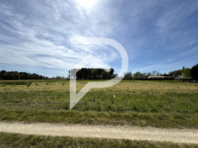 Terrain 1410 m²