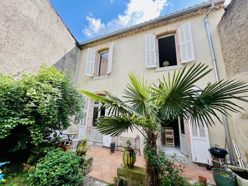 Maison 5 pièces 180 m²