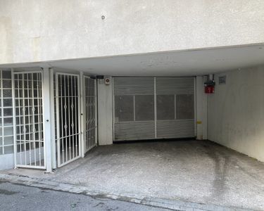 Place de Parking sous-sol secteur Castellane
