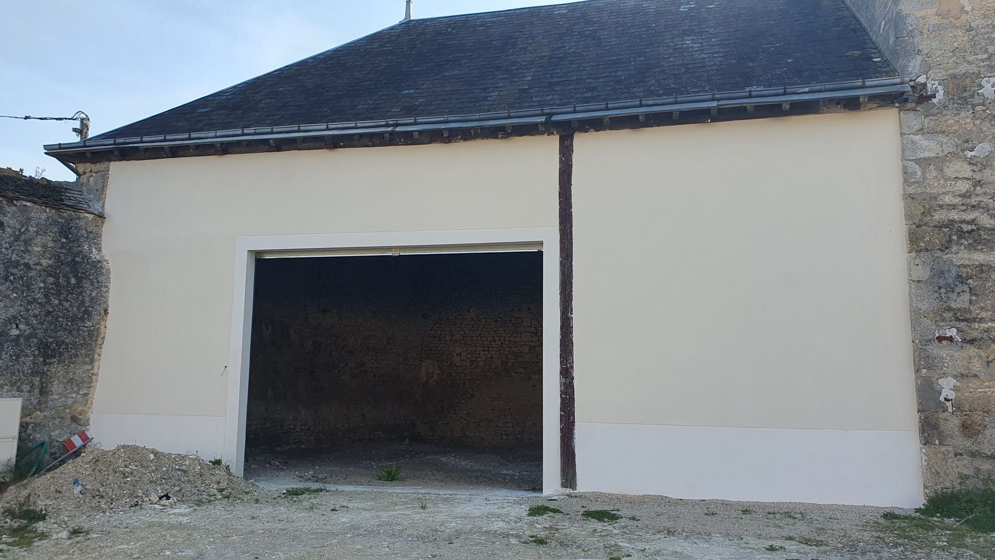 GUIGNEVILLE - ENTREPÔT/GRANGE/STOCKAGE de 60 m2