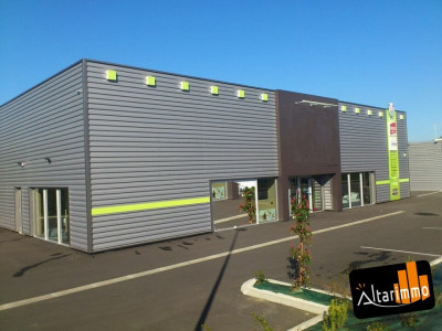 Local commercial 405 m²