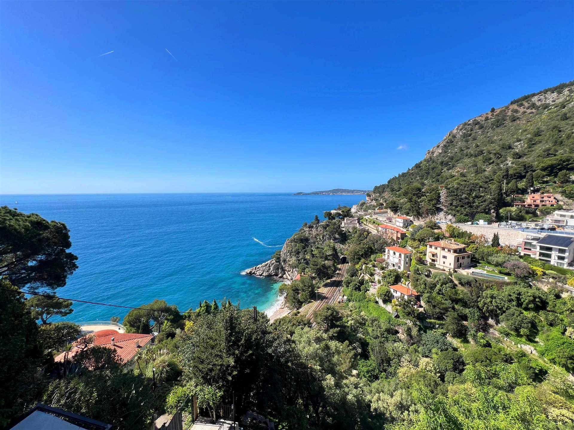 Plage et Monaco a proximité