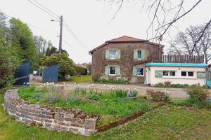 Ancien corps de ferme 8 pièces 216m² intégralement rénové