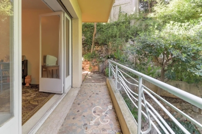 VILLEFRANCHE SUR MER - BASE CORNICHE - APPARTEMENT - 2PIÈCES - 44M2 - TERRASSE 4M2 - JARDIN 100M2 -