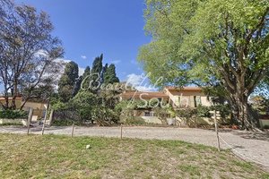 MAS ET GITES EN ACTIVITE, AVEC PISCINE ET TERRAIN, VILLELONGUE DE LA SALANQUE