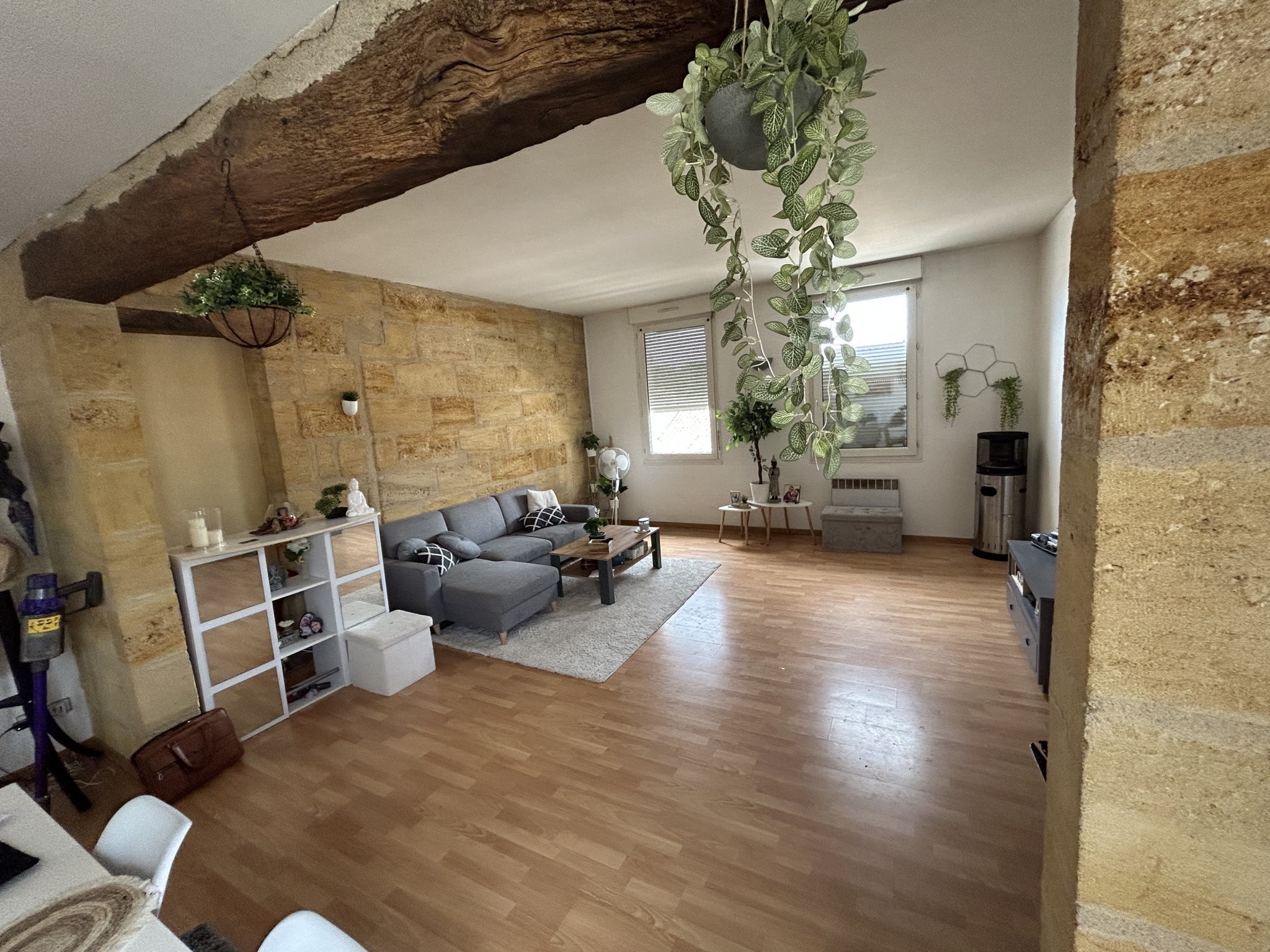 Appartement Vente Saint-Denis-de-Pile 5p 110m² 140000€