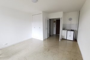 Appartement Location Creil 1p 25m² 577€