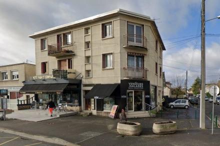 Immobilier professionnel Vente Sainte-Geneviève-des-Bois  71m² 145000€