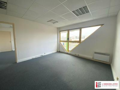 Bureaux 60 m²