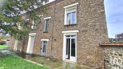 Maison 12 pièces 187 m²