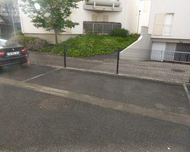 Parking/box 10 m² Bordeaux 