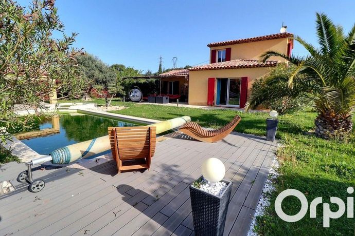 Villa 4 pièces 120 m²