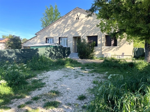 Maison avec deux appartements loués 