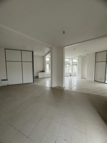 Local commercial 135 m² 