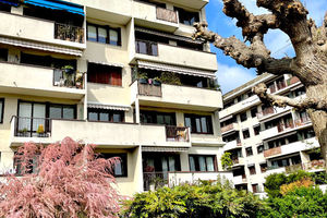 Bois Colombes = Les Vallées = Emplacement de parking