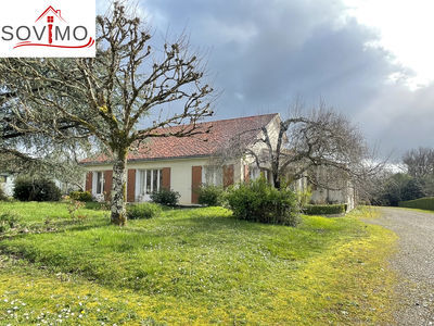 BELLE ET SPACIEUSE MAISON INDÉPENDANTE AVEC JARDIN ARBORÉ ET CLOS, DÉPENDANCES ATTENANTES