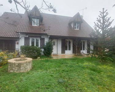 Jolie maison familiale à Saint-Cyr-en-Val 45590