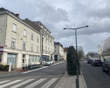 Local 42 m² Saumur