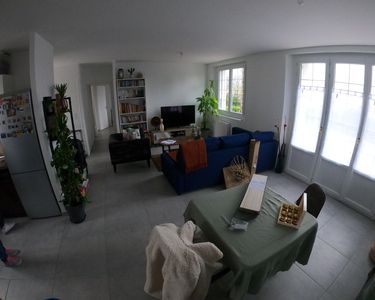 Appartement Location Loué 4p 75m² 800€