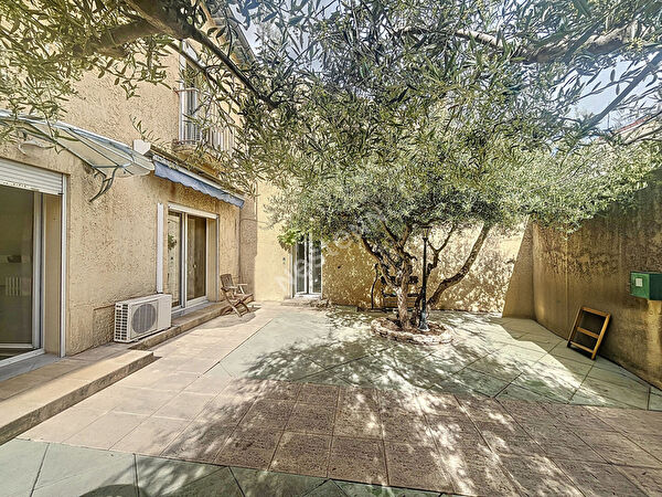 Maison des annees 30 a Saint Remy De Provence 6 pieces 140 m2 