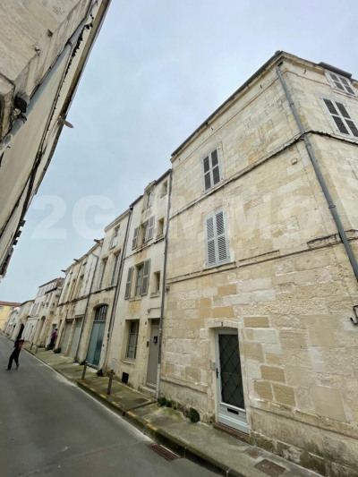 Immeuble Vente La Rochelle  57m² 398500€