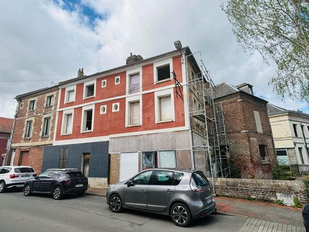 Immeuble Vente La Fère  300m² 56900€