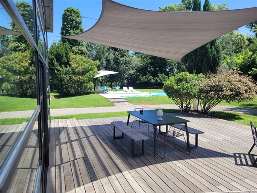 Maison d'architecte 7 p, piscine, avec 5700 m²