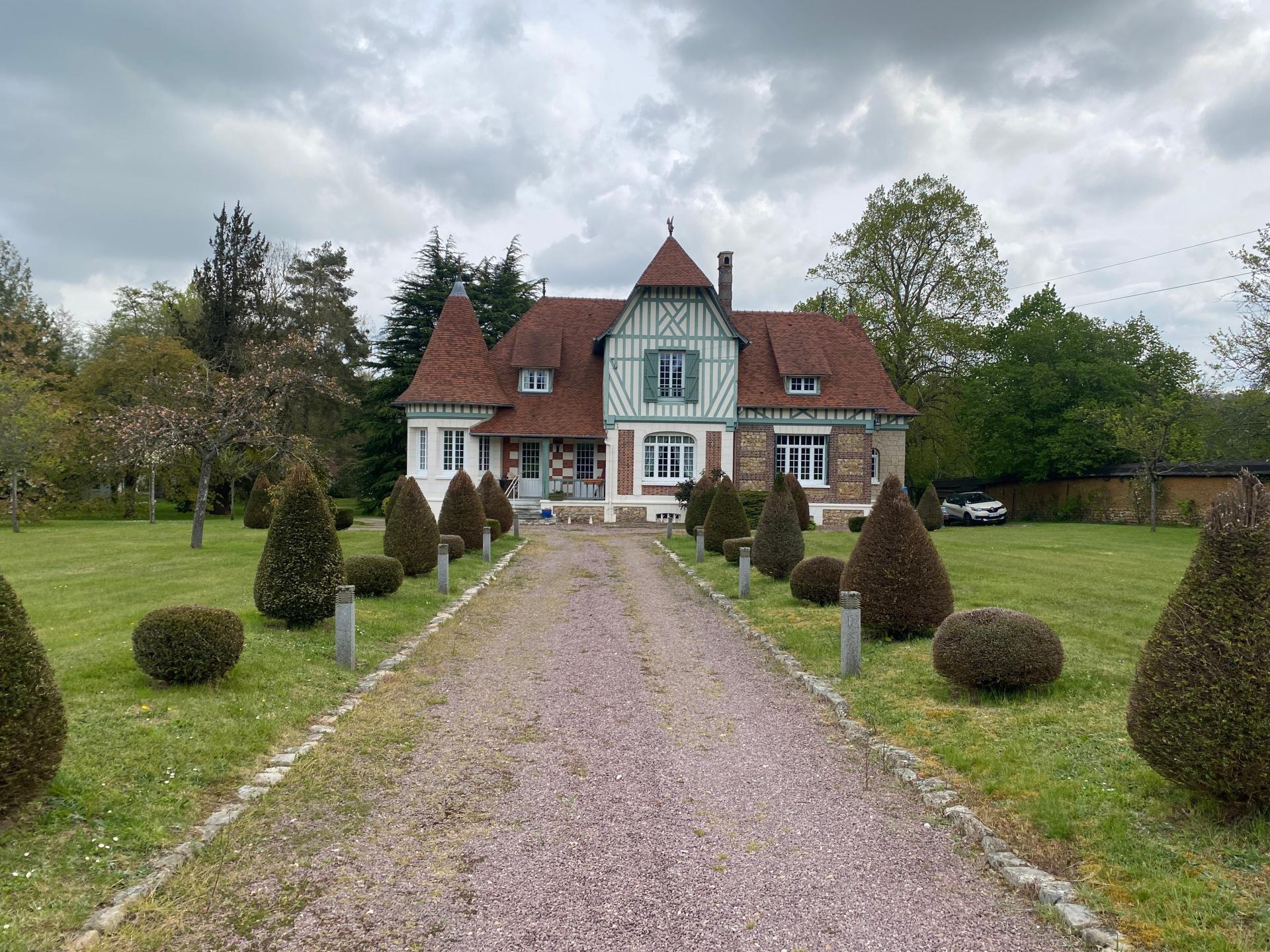 Manoir anglo-normand avec grand domaine