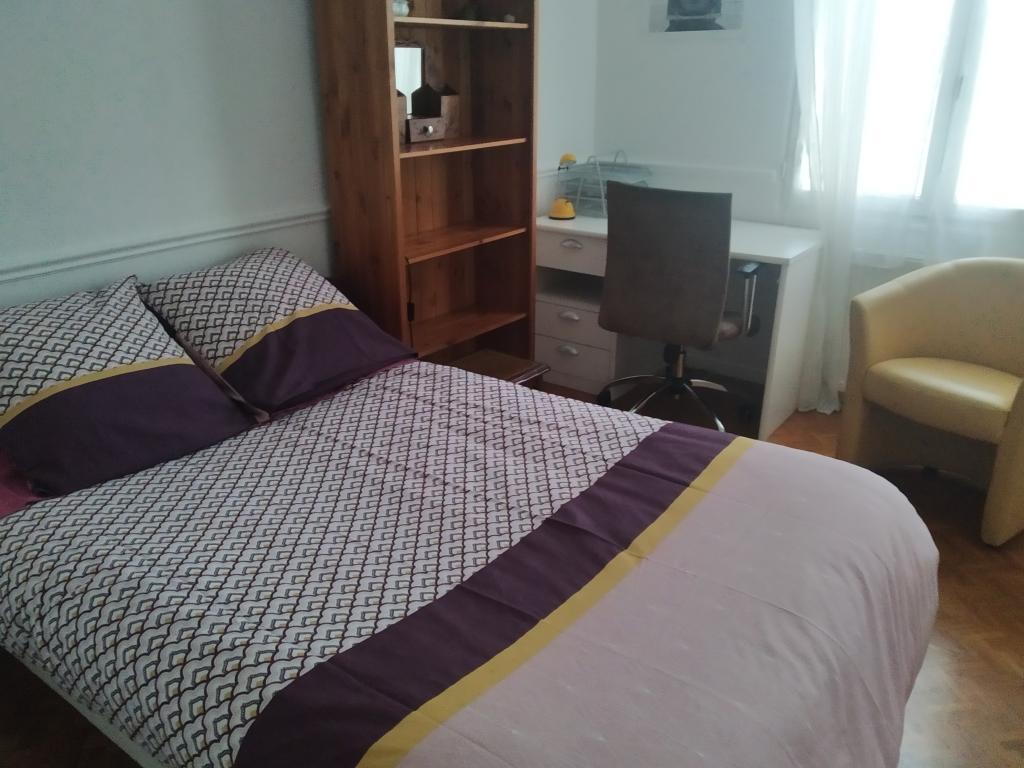 Chambre de 14m2 à louer sur La Rochelle