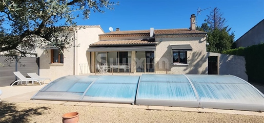 Villa avec piscine et annexe indépendante