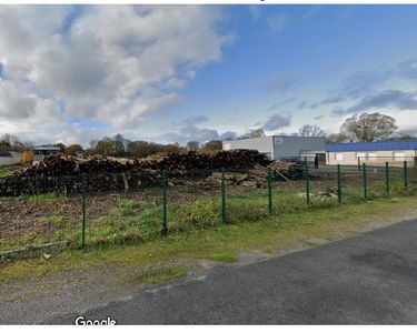 Terrain constructible à Damigny